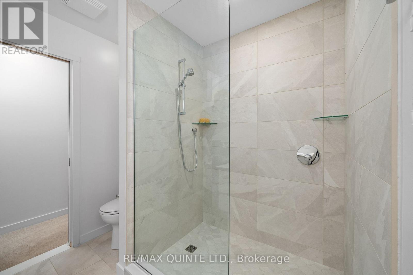 100 Bay Breeze Street, Prince Edward County (Ameliasburg Ward), Ontario  K8N 4Z7 - Photo 31 - X12502676