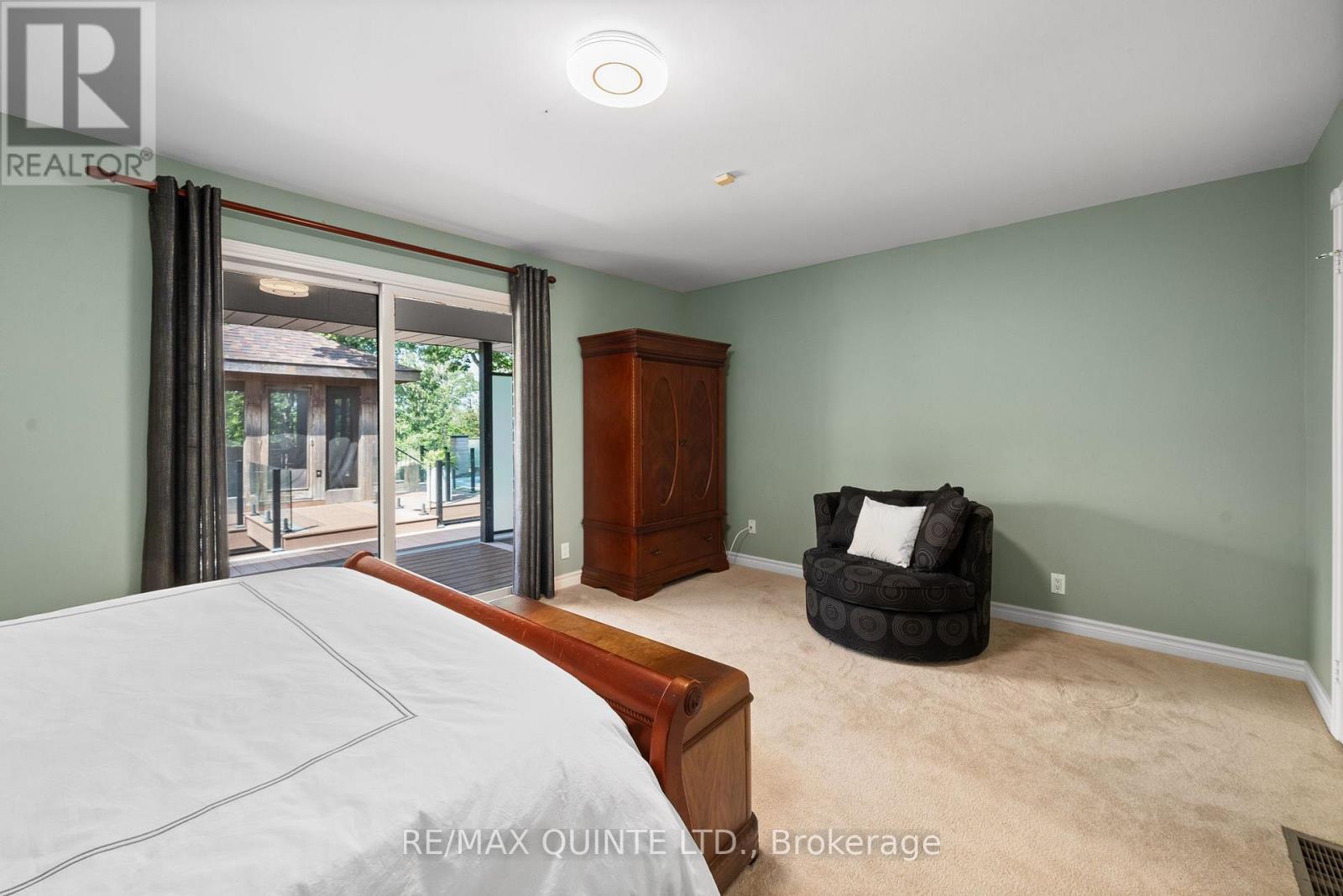 100 Bay Breeze Street, Prince Edward County (Ameliasburg Ward), Ontario  K8N 4Z7 - Photo 33 - X12502676