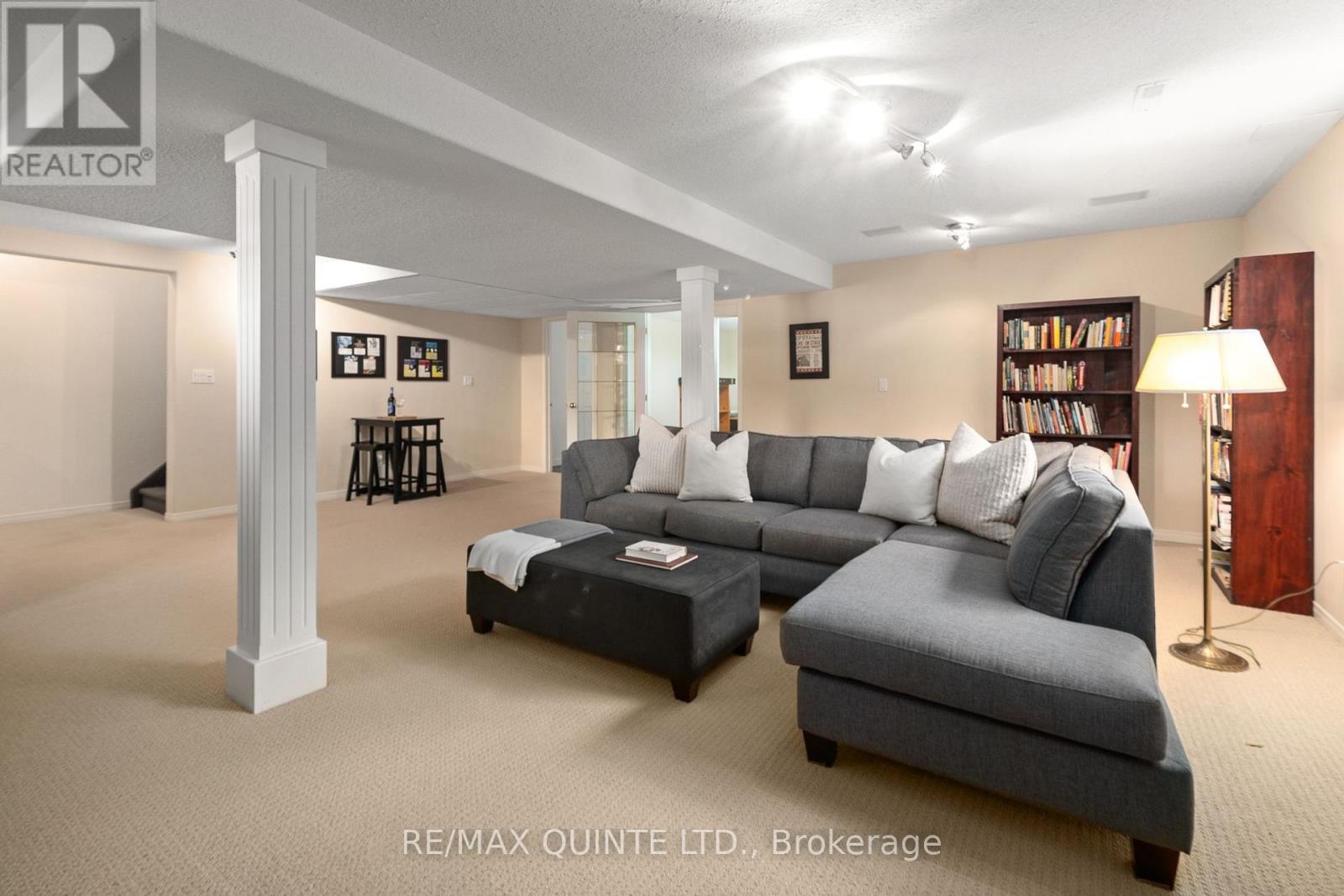 100 Bay Breeze Street, Prince Edward County (Ameliasburg Ward), Ontario  K8N 4Z7 - Photo 35 - X12502676