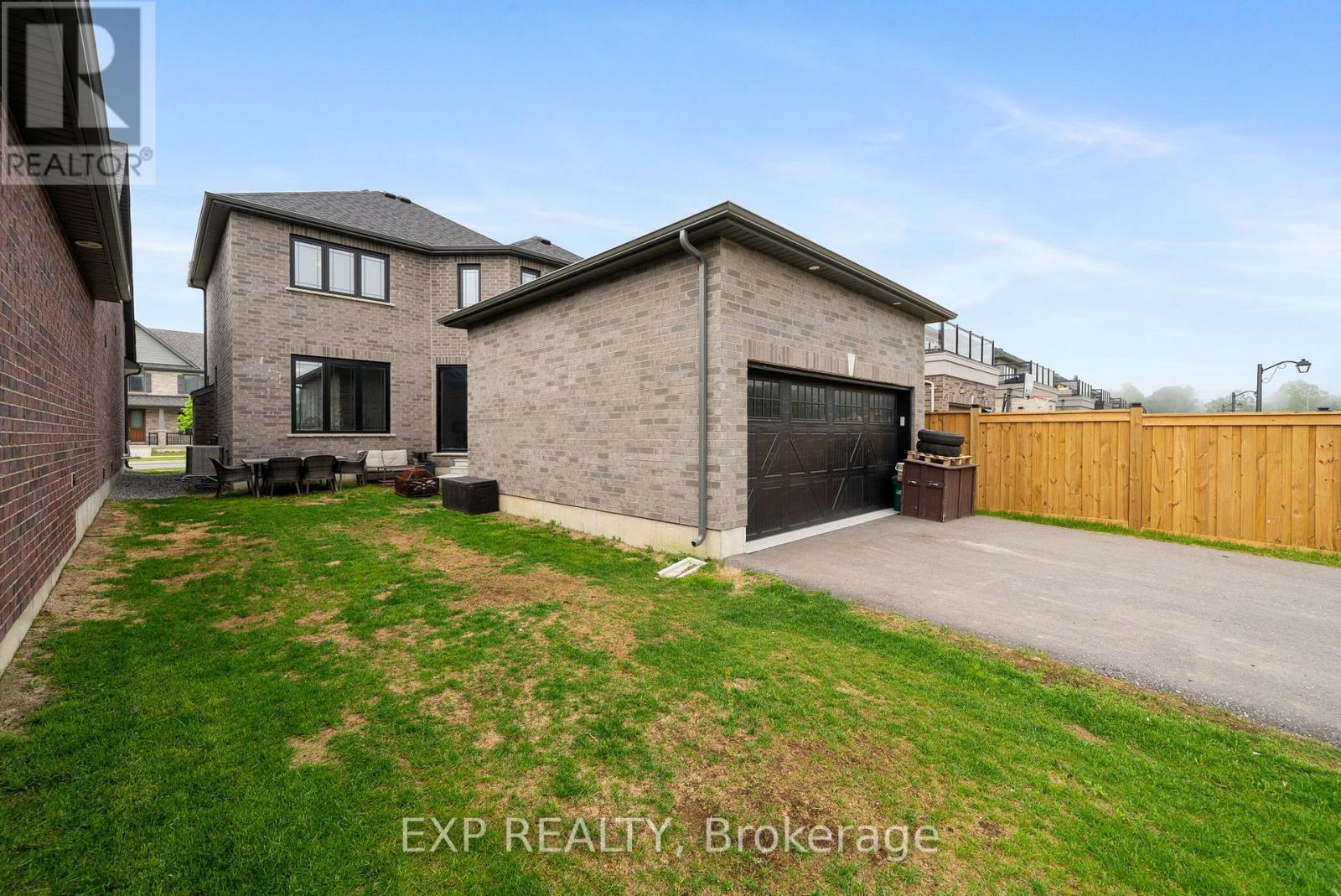 203 Strachan Street, Port Hope, Ontario  L1A 0E6 - Photo 34 - X12502718