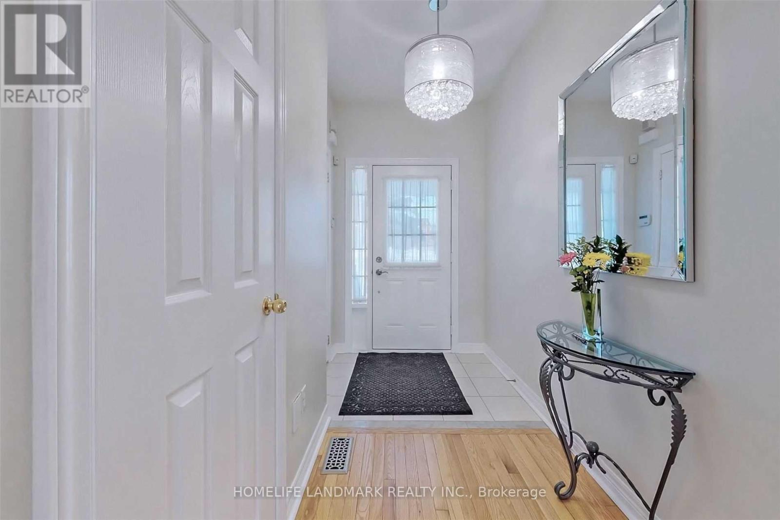 68 Hawkes Drive, Richmond Hill, Ontario  L4S 0C3 - Photo 15 - N12497656