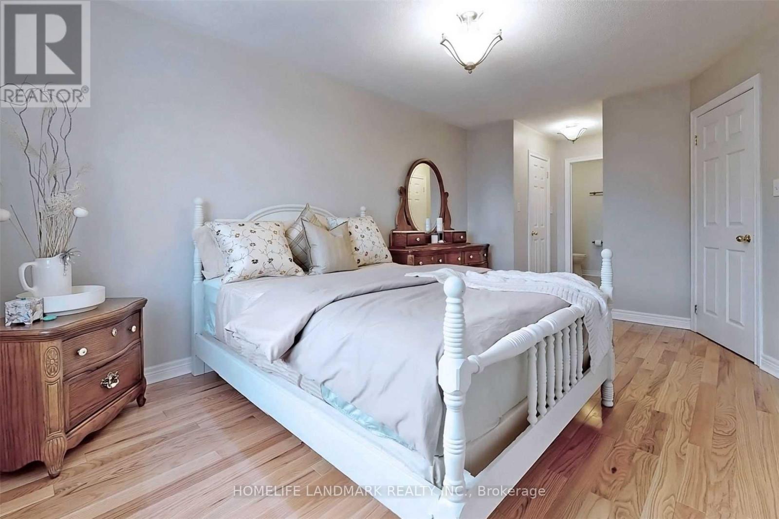 68 Hawkes Drive, Richmond Hill, Ontario  L4S 0C3 - Photo 32 - N12497656