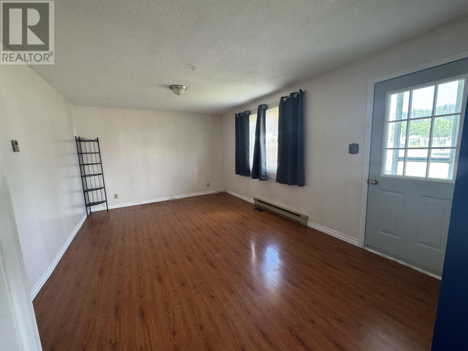 111 Warbler Dr, Manitouwadge, Ontario  P0T 2C0 - Photo 3 - TB252486