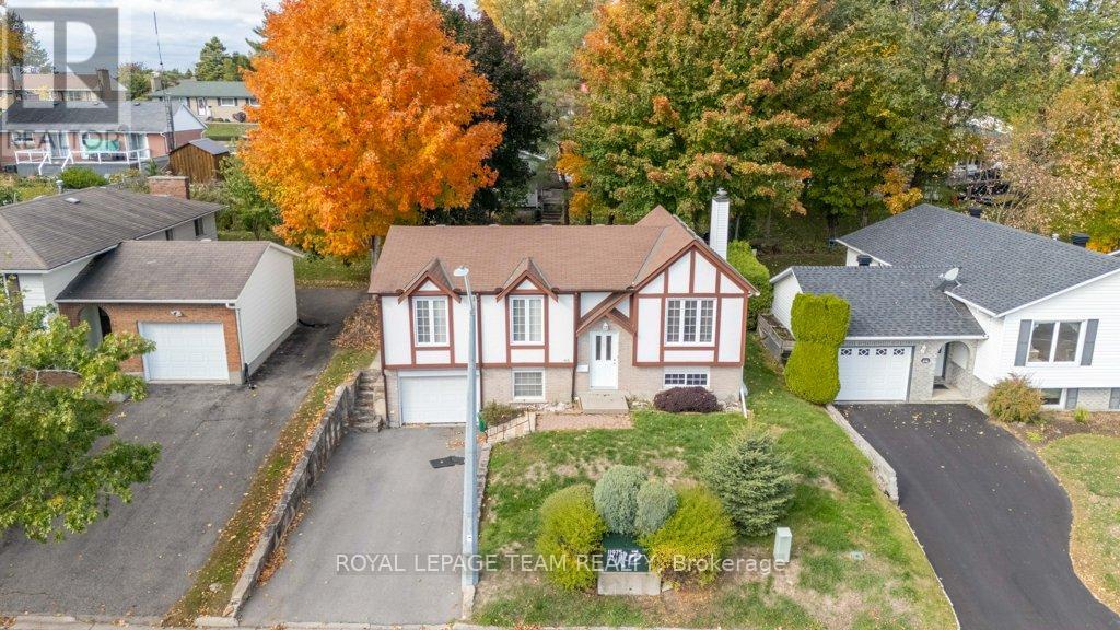 476 LAURIER BOULEVARD, Brockville, Ontario