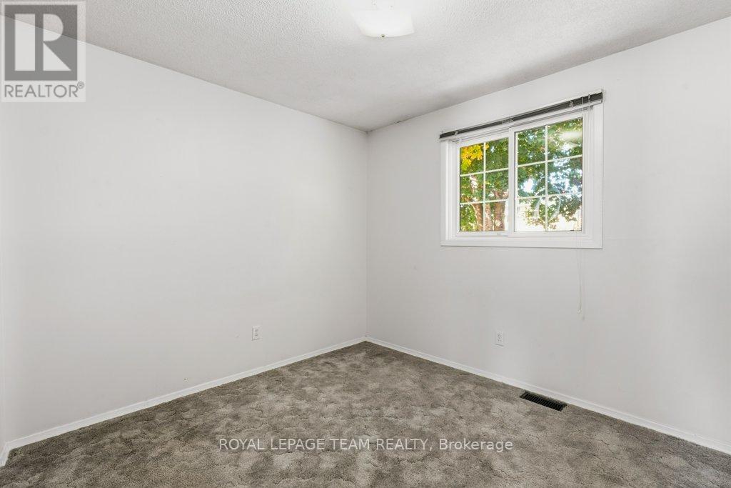 476 Laurier Boulevard, Brockville, Ontario  K6V 6C5 - Photo 23 - X12502776
