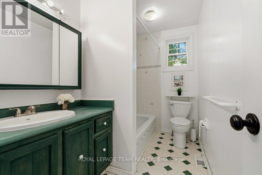 476 Laurier Boulevard, Brockville, Ontario  K6V 6C5 - Photo 25 - X12502776