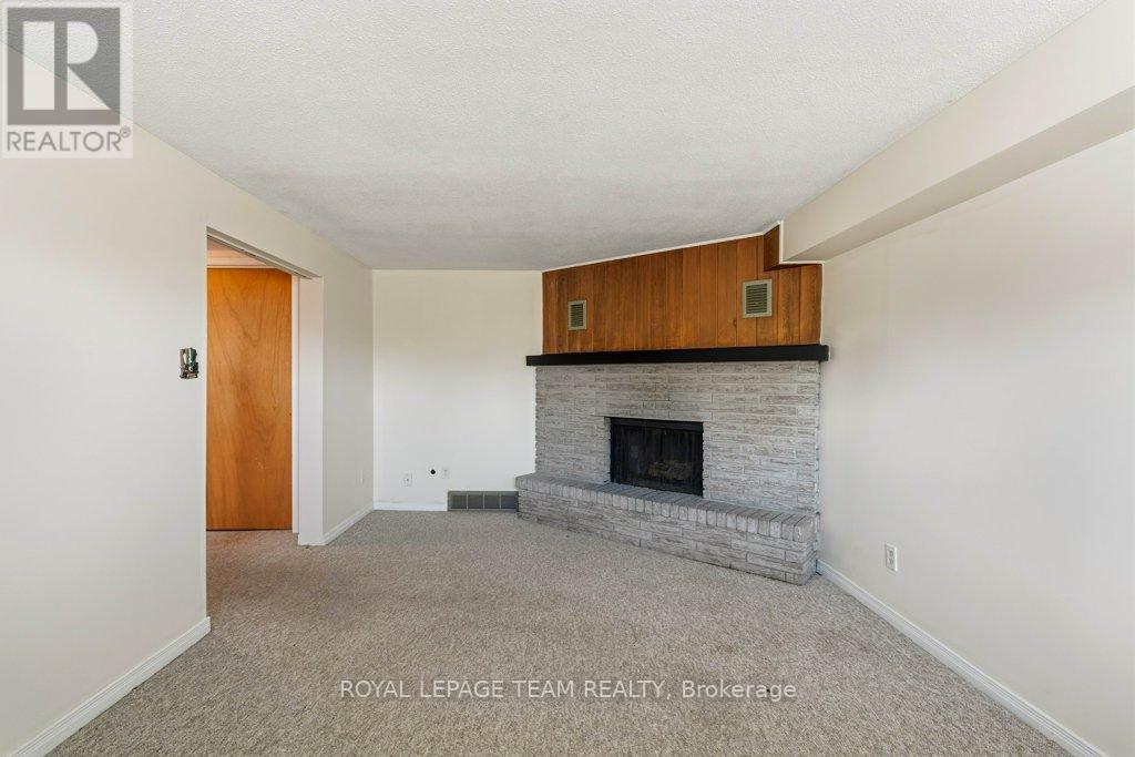 476 Laurier Boulevard, Brockville, Ontario  K6V 6C5 - Photo 27 - X12502776