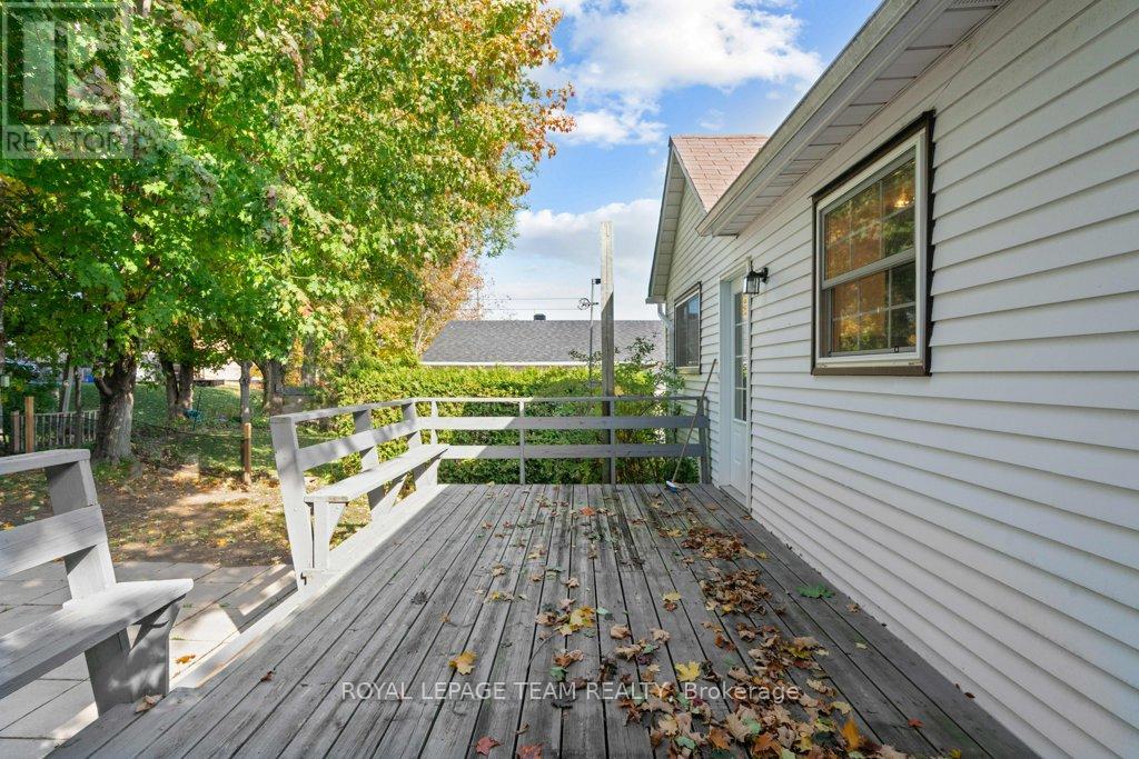 476 Laurier Boulevard, Brockville, Ontario  K6V 6C5 - Photo 37 - X12502776
