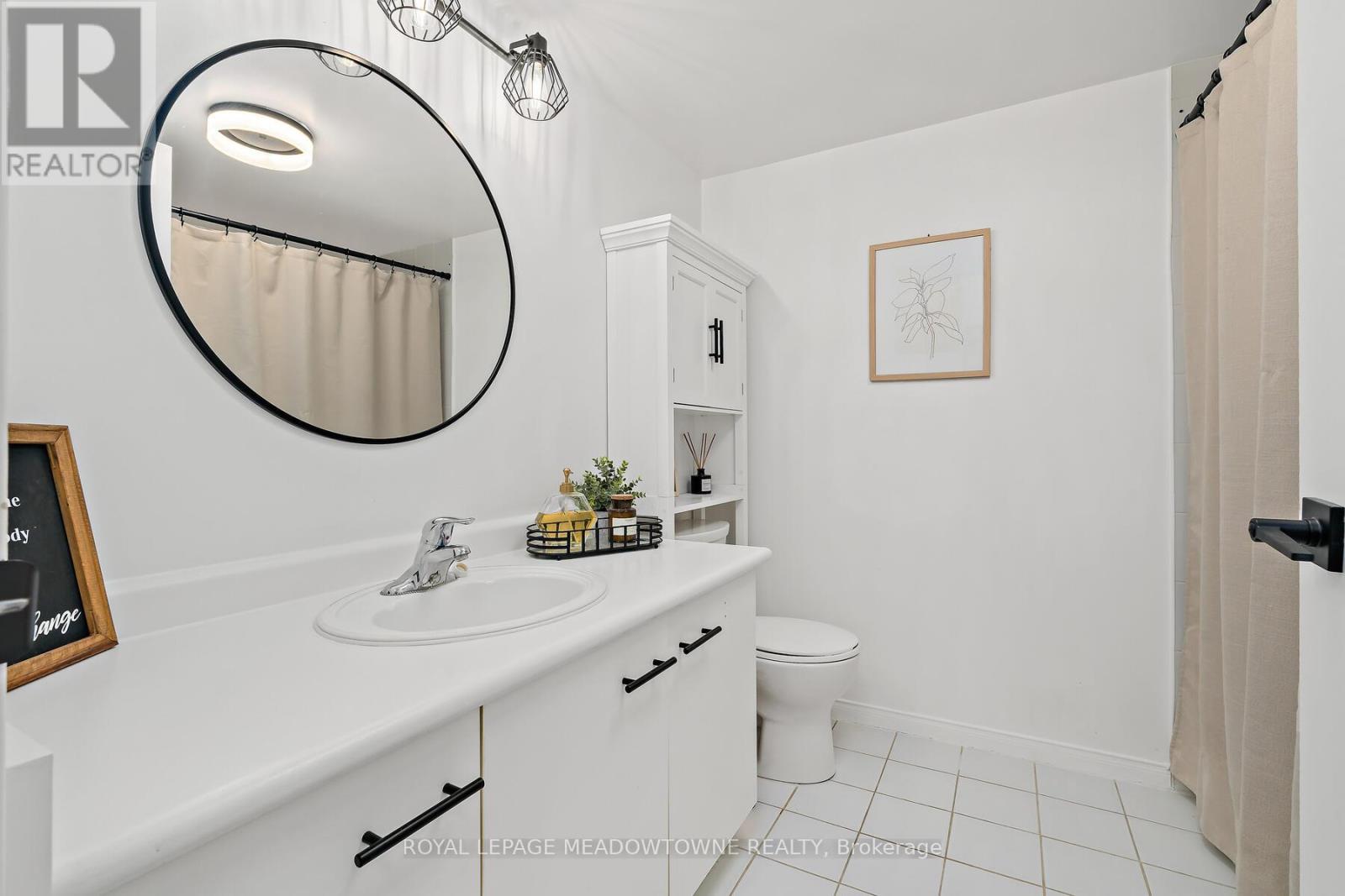 205 - 26 Hall Road, Halton Hills, Ontario  L7G 5G5 - Photo 28 - W12502330