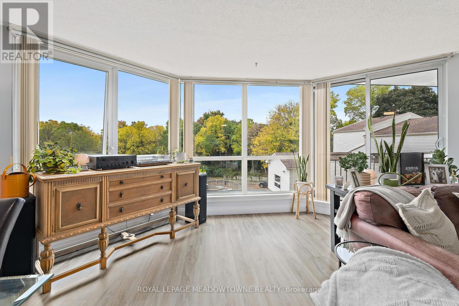 205 - 26 Hall Road, Halton Hills, Ontario  L7G 5G5 - Photo 30 - W12502330