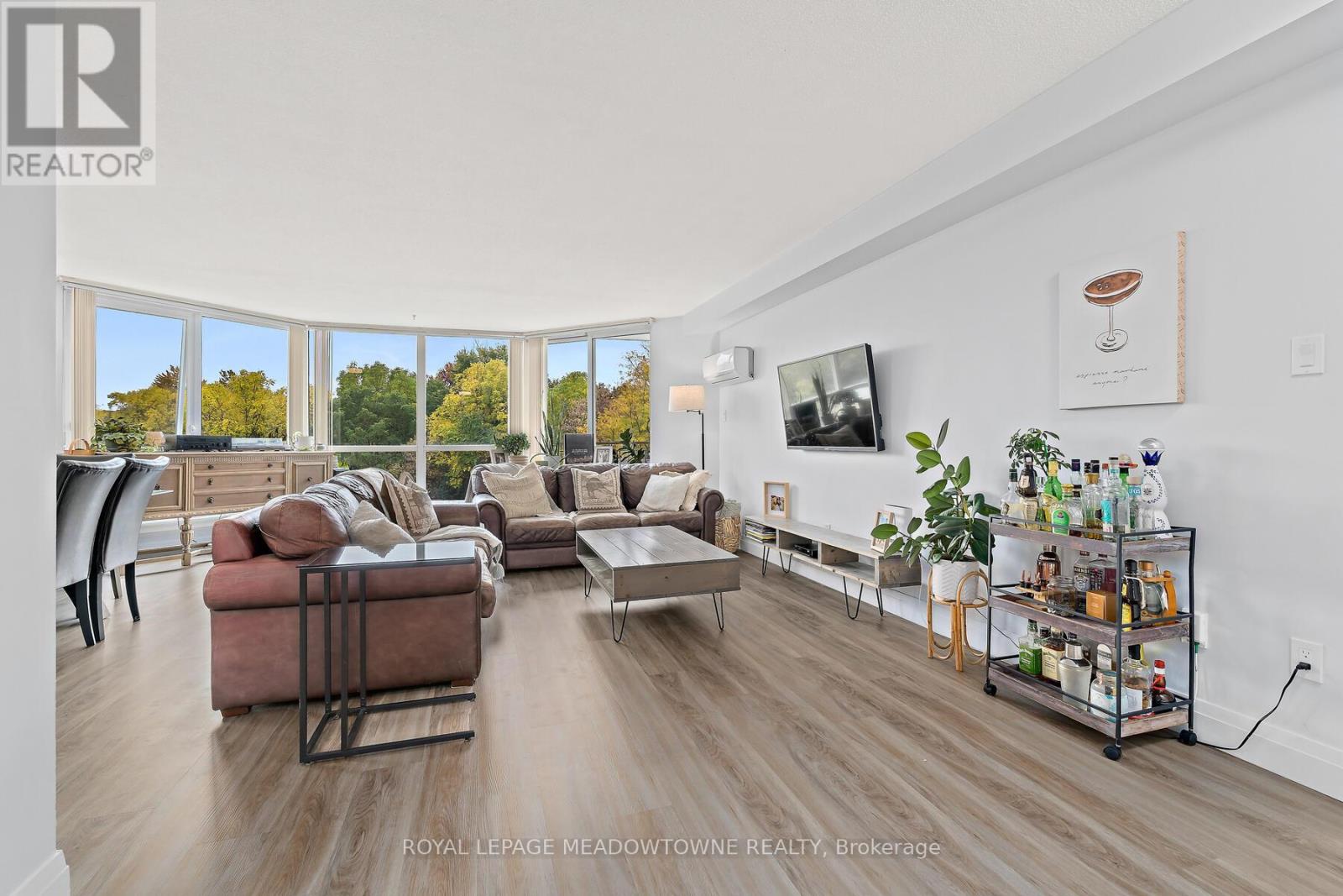 205 - 26 Hall Road, Halton Hills, Ontario  L7G 5G5 - Photo 6 - W12502330