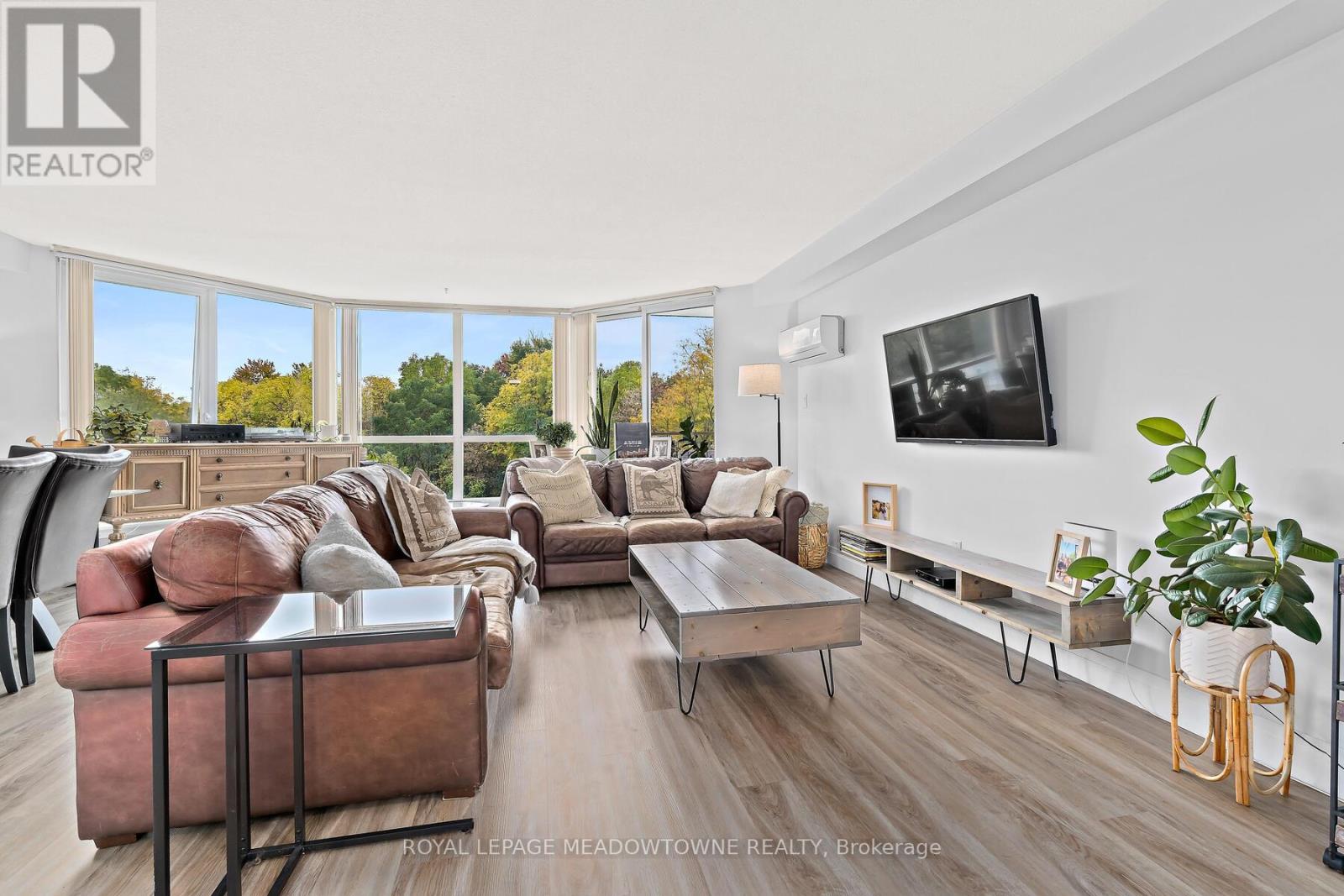 205 - 26 Hall Road, Halton Hills, Ontario  L7G 5G5 - Photo 8 - W12502330