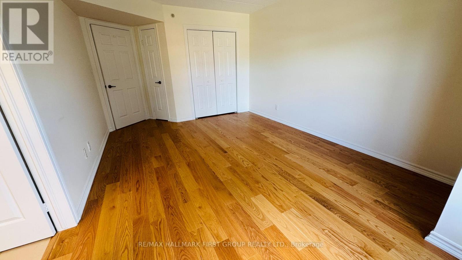 210 - 1460 Bishops Gate, Oakville, Ontario  L6M 4N5 - Photo 18 - W12502364