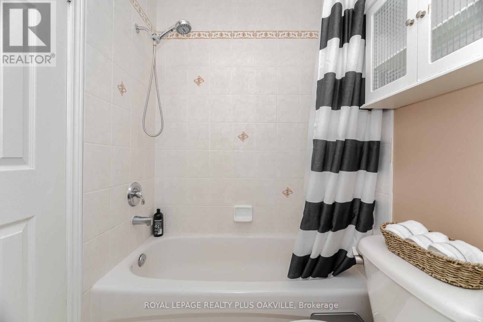 5 - 1248 Guelph Line, Burlington, Ontario  L7P 2S9 - Photo 38 - W12502388