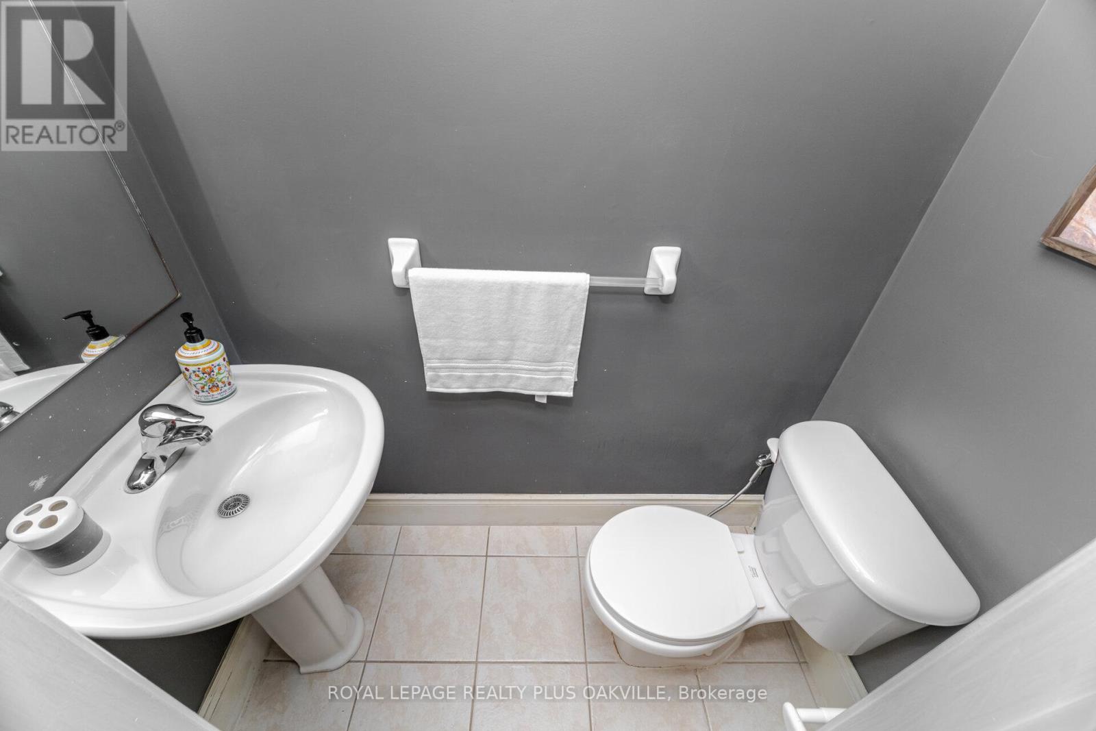 5 - 1248 Guelph Line, Burlington, Ontario  L7P 2S9 - Photo 44 - W12502388