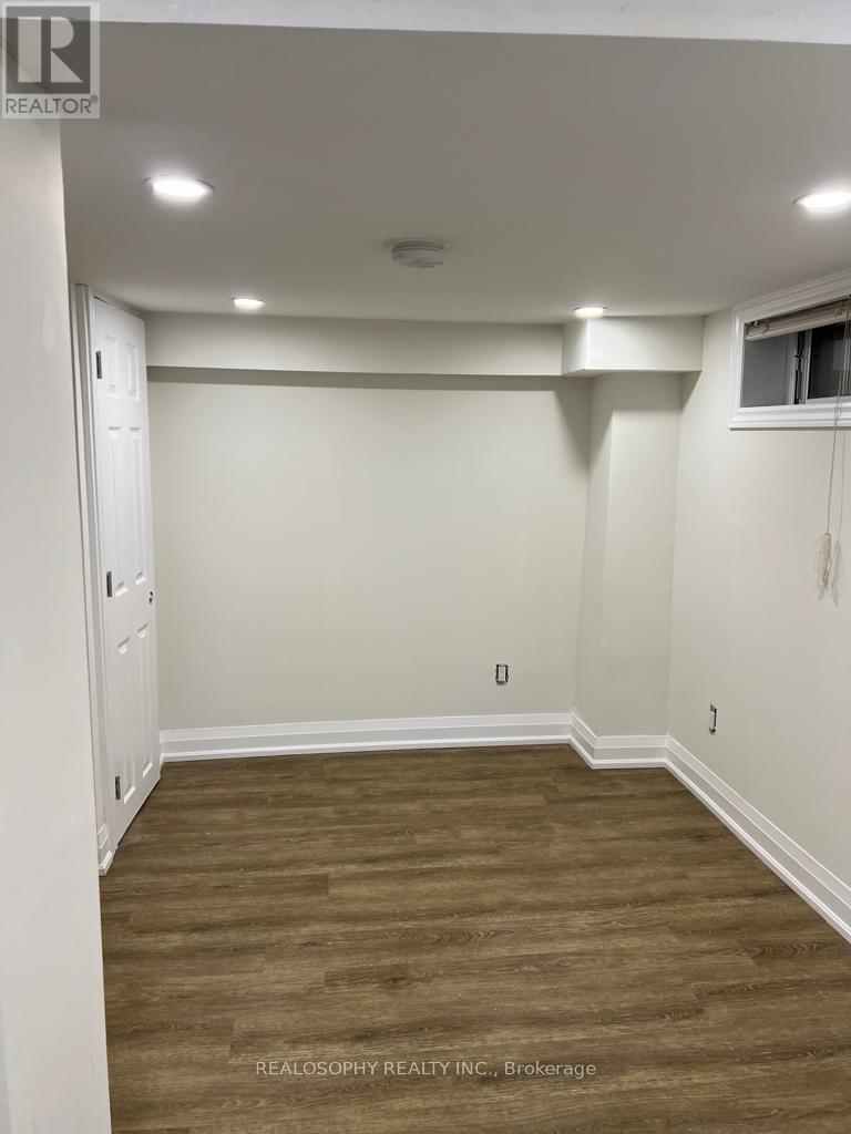 Lower - 101 Auburn Avenue, Toronto, Ontario  M6H 2L8 - Photo 4 - W12502458