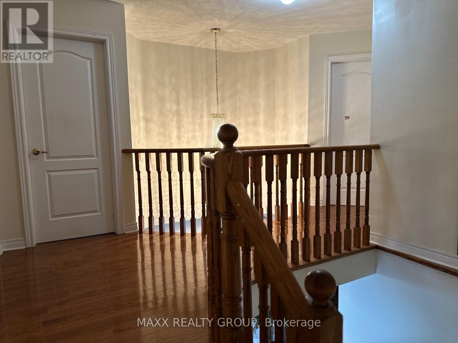 36 Beckenham Road, Brampton, Ontario  L6P 2L7 - Photo 22 - W12502462