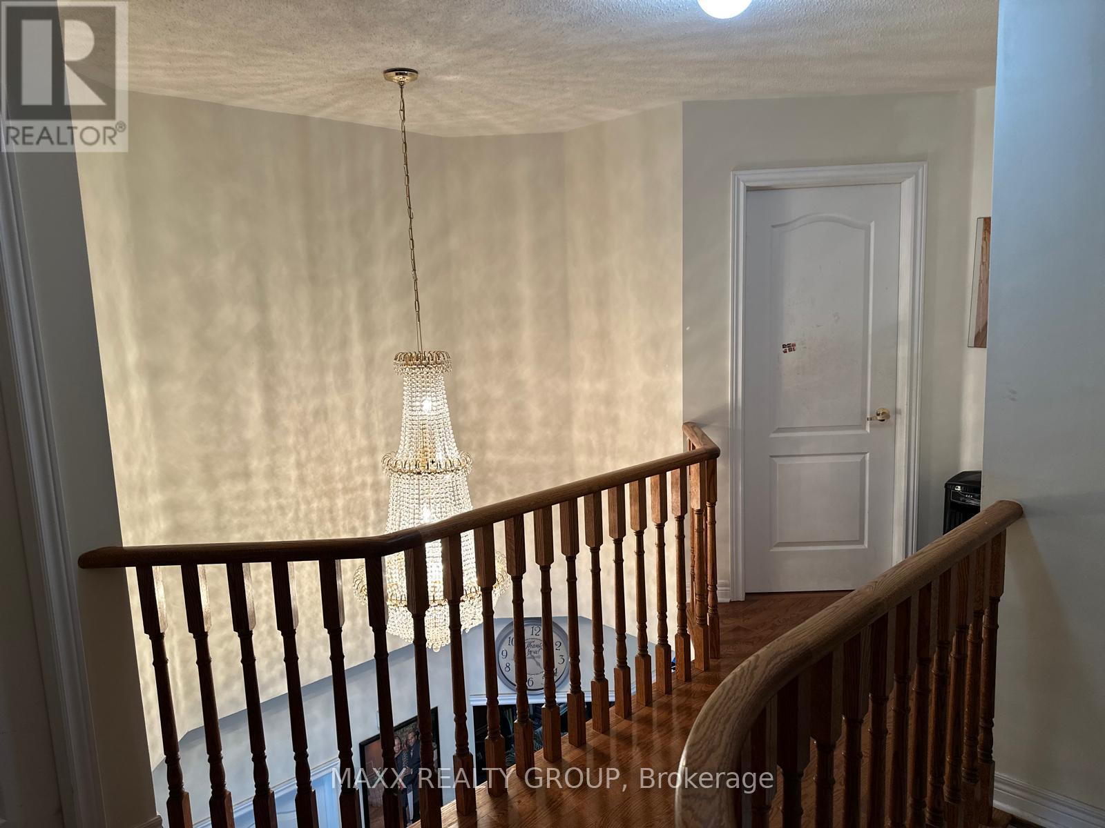 36 Beckenham Road, Brampton, Ontario  L6P 2L7 - Photo 26 - W12502462