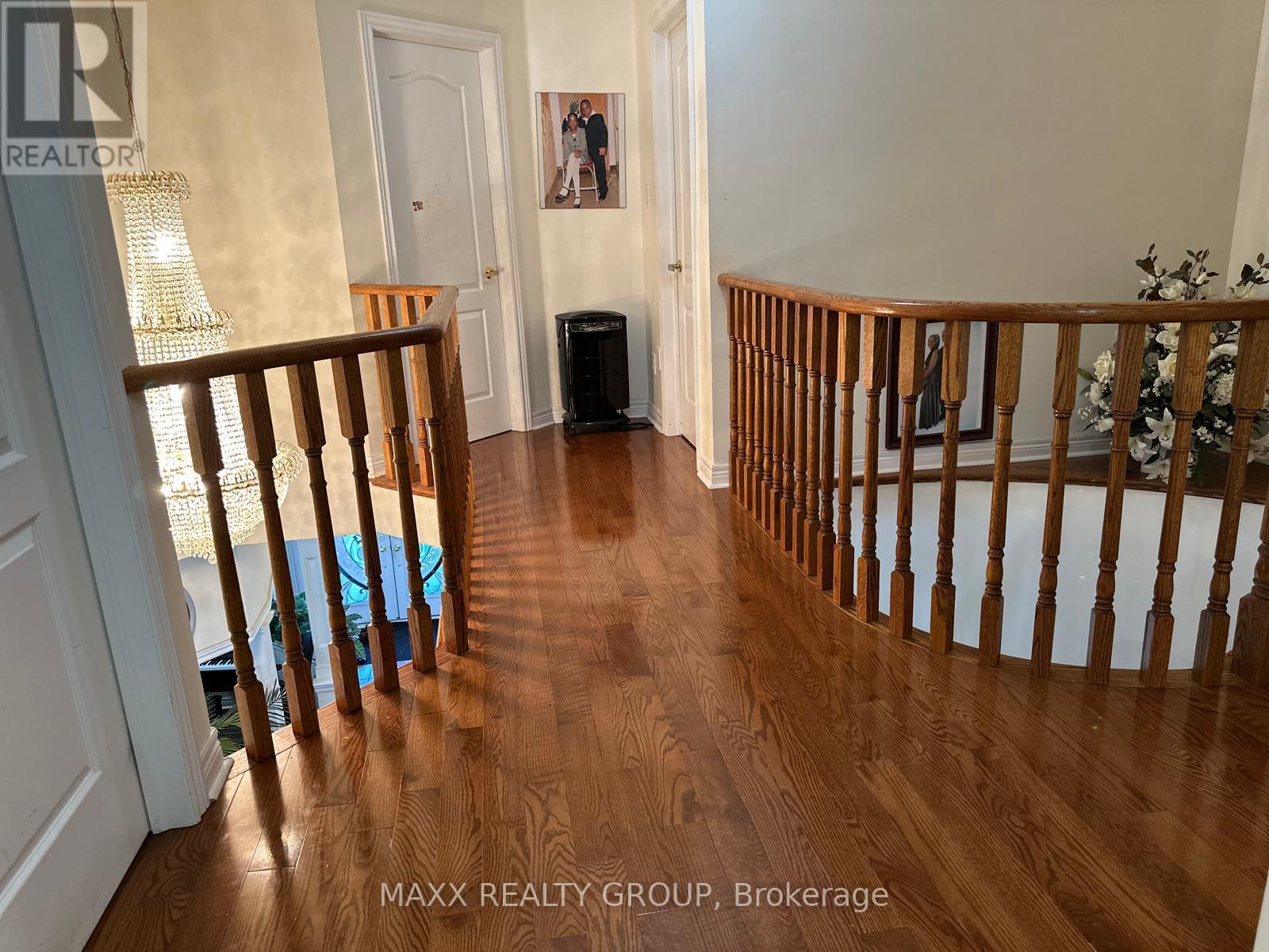 36 Beckenham Road, Brampton, Ontario  L6P 2L7 - Photo 27 - W12502462