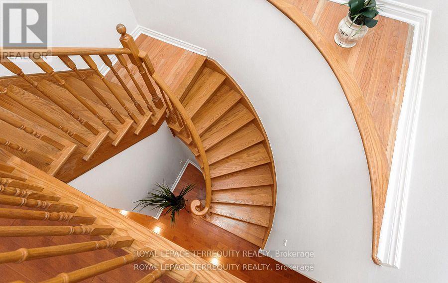 4762 Allegheny Road, Mississauga, Ontario  L5R 0A6 - Photo 20 - W12502534