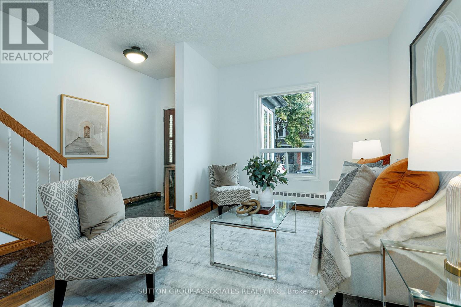 195 Hallam Street, Toronto (Dovercourt-Wallace Emerson-Junction), Ontario  M6H 1X6 - Photo 6 - W12502596