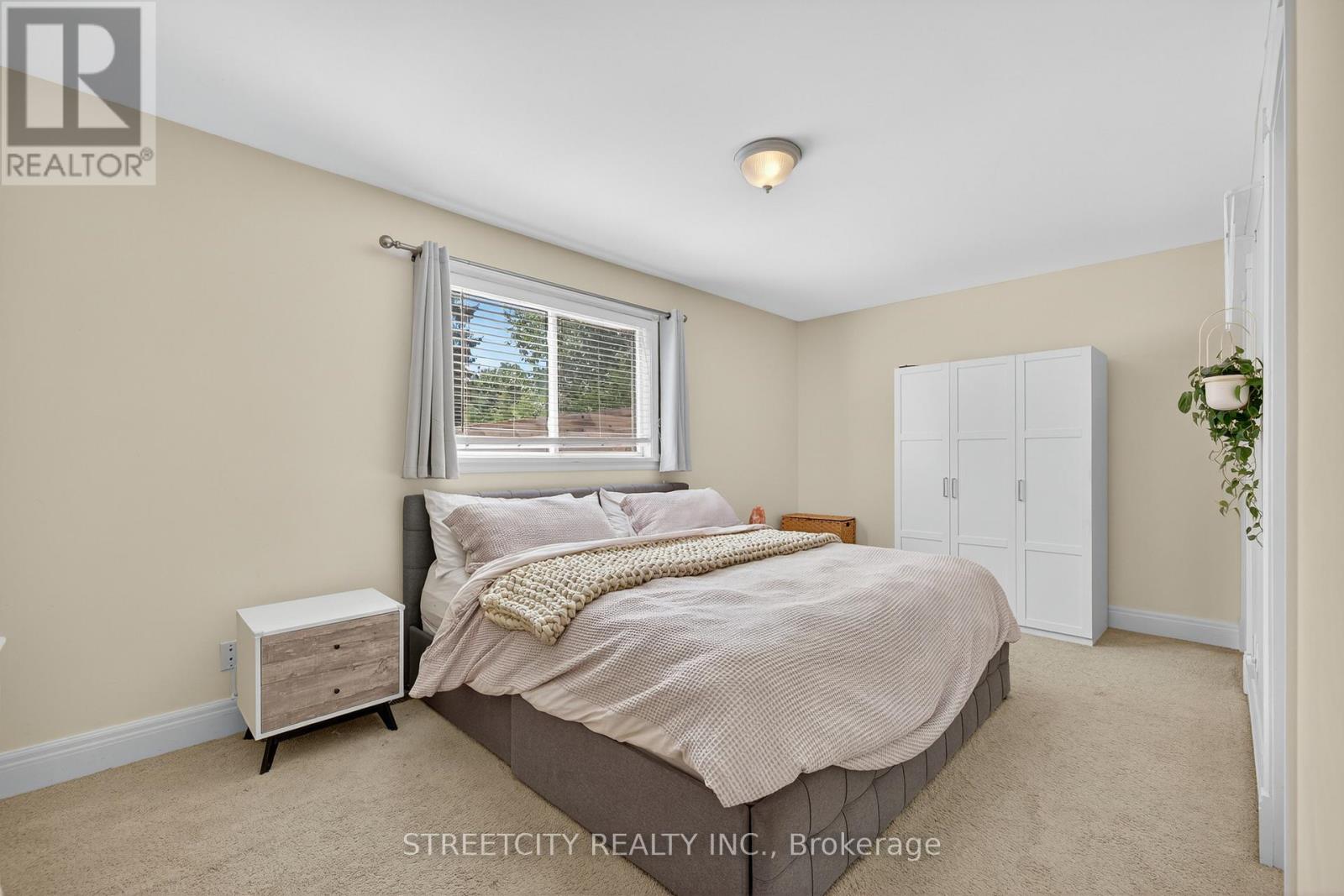 105a Devonshire Avenue, London South (South G), Ontario  N6C 2H6 - Photo 21 - X12502704