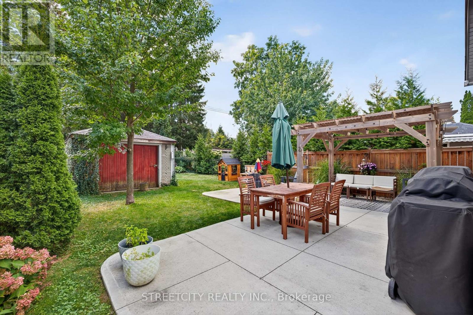 105a Devonshire Avenue, London South (South G), Ontario  N6C 2H6 - Photo 36 - X12502704