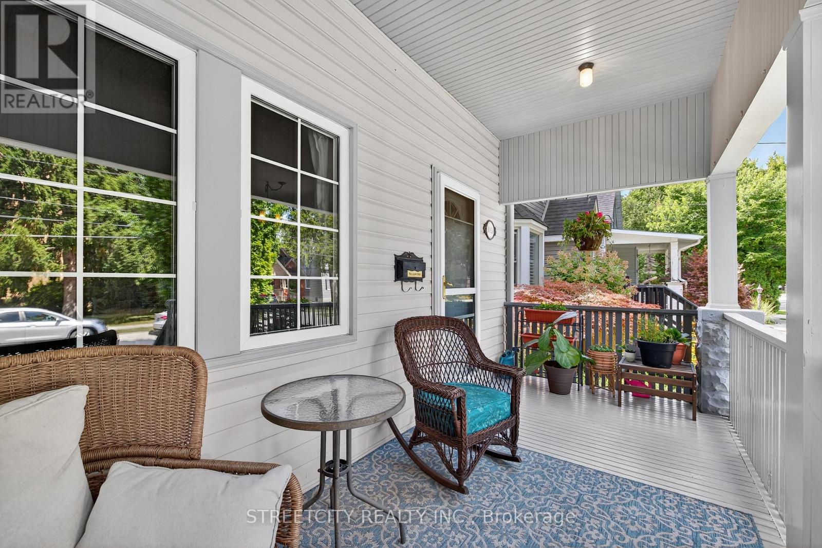 105a Devonshire Avenue, London South (South G), Ontario  N6C 2H6 - Photo 7 - X12502704