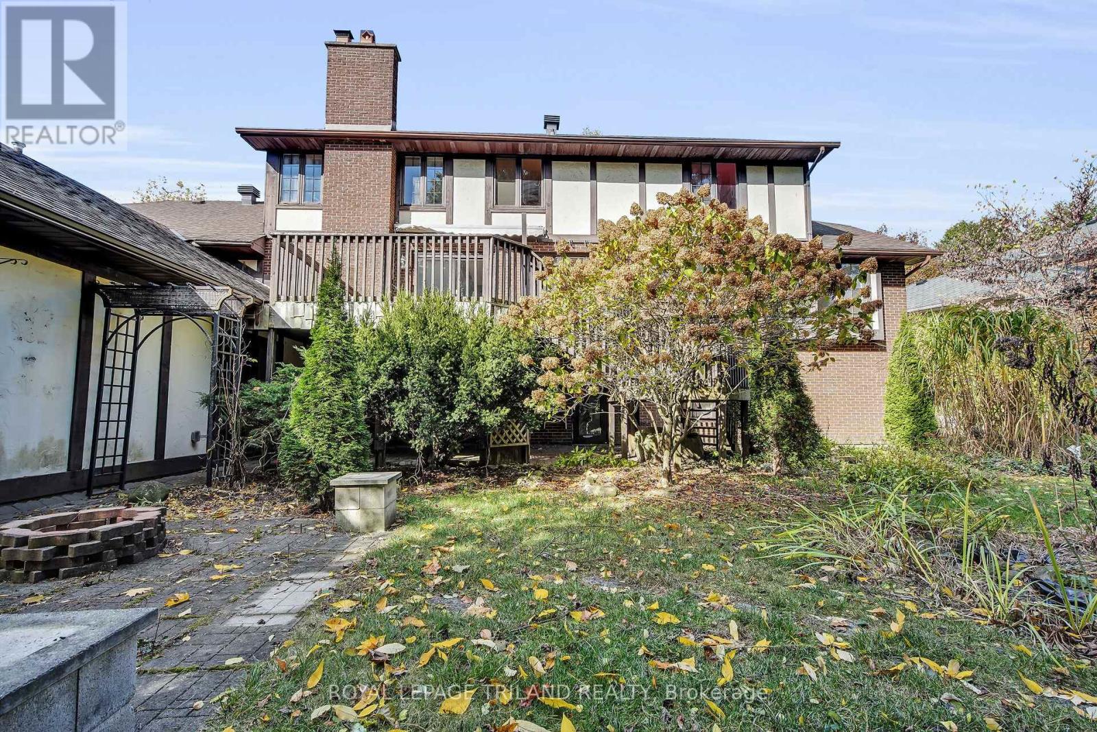 808 Clearview Crescent, London North, Ontario  N6H 4P7 - Photo 38 - X12502744