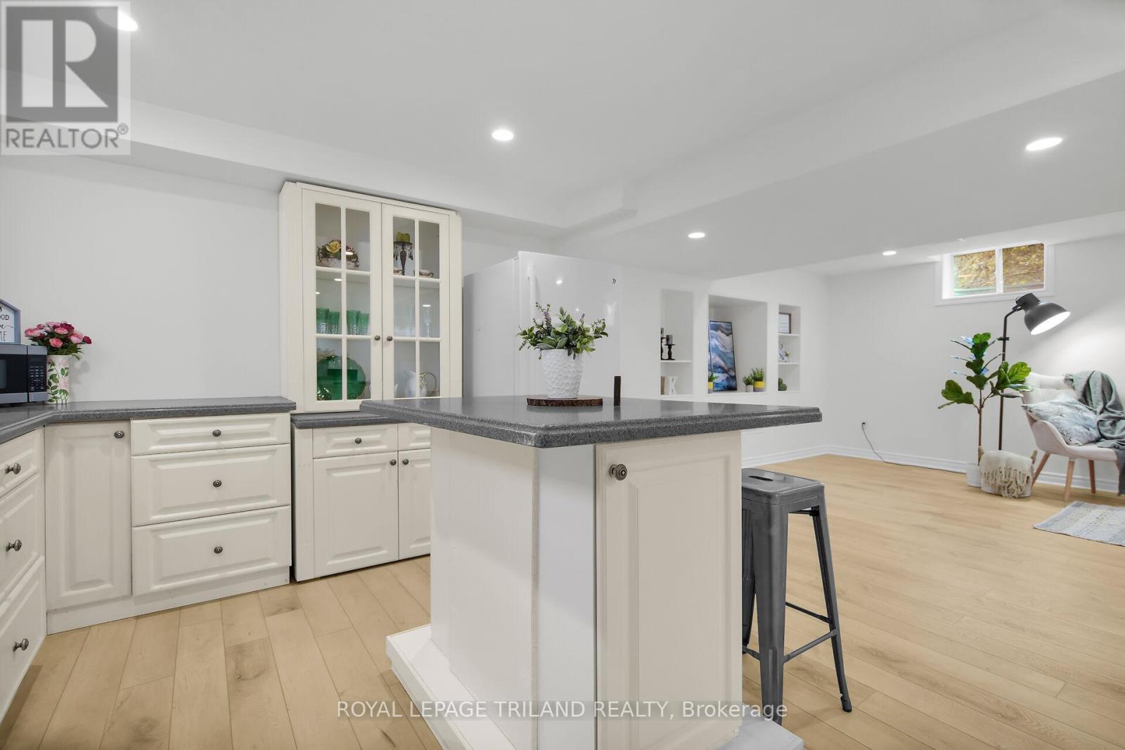 1547 Beaverbrook Avenue, London North (North M), Ontario  N6H 5V3 - Photo 40 - X12502756