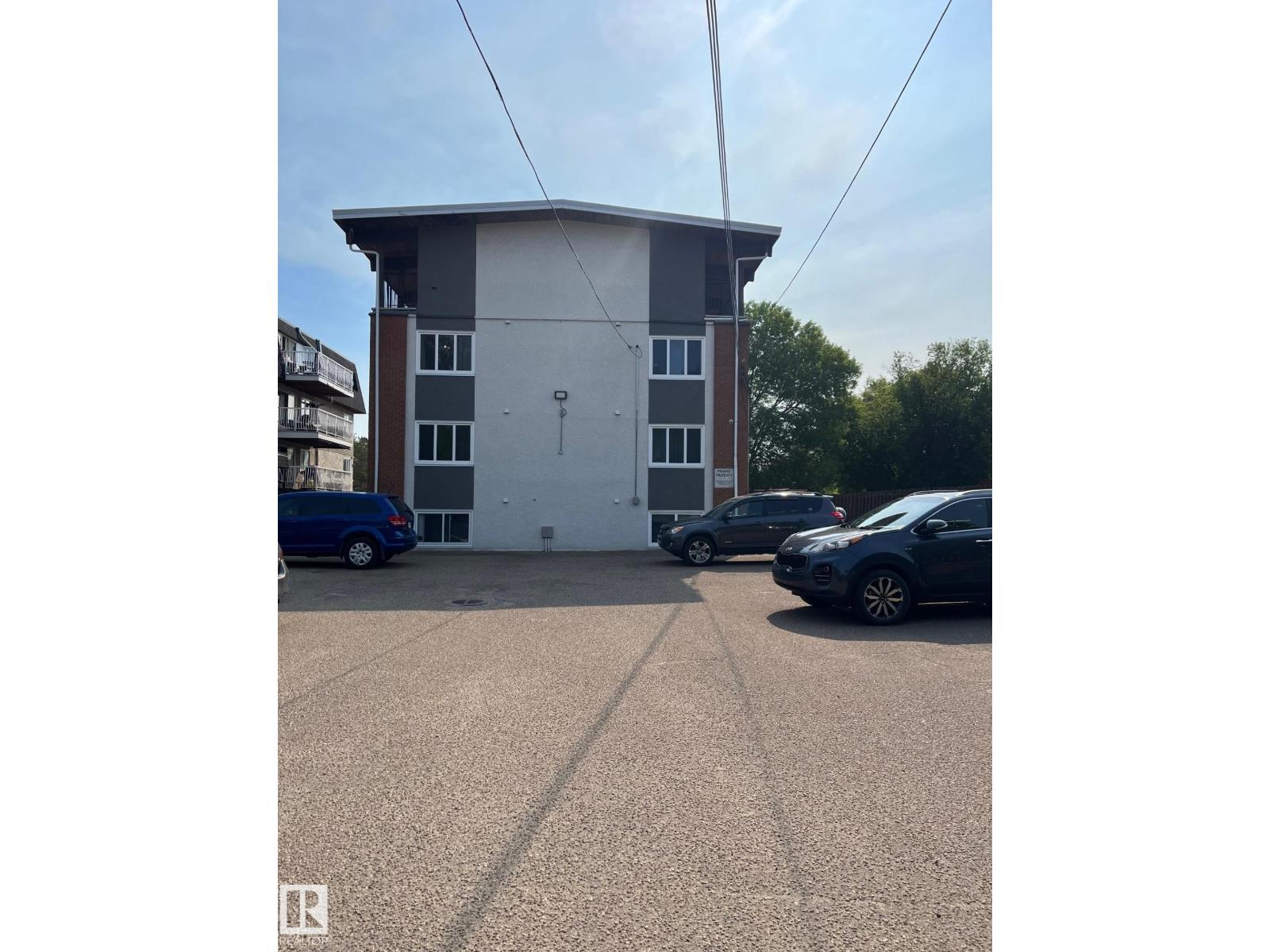 #203 8524 Gateway Bv Nw, Edmonton, Alberta  T6E 4B5 - Photo 1 - E4464508