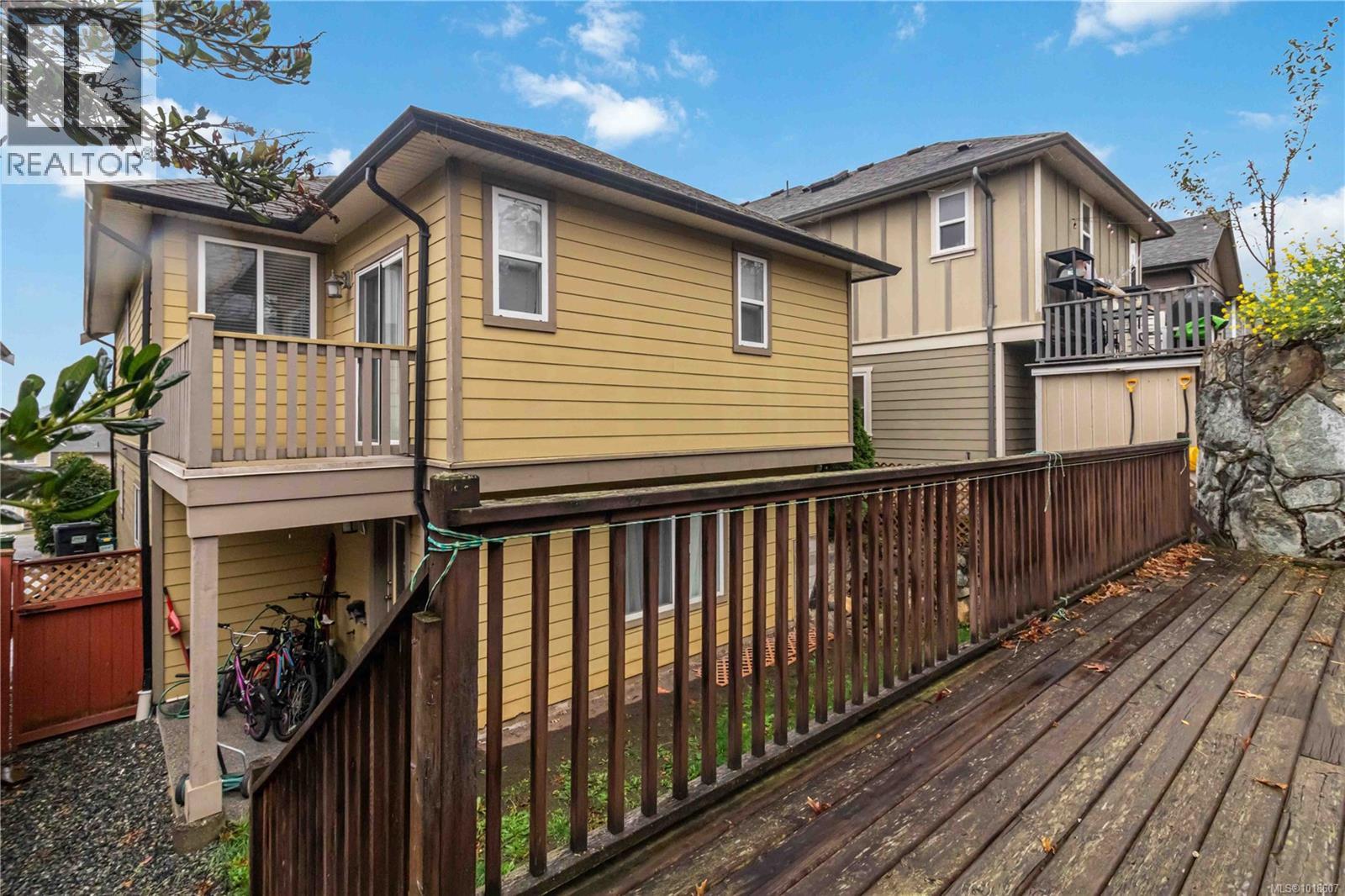 909 Cavalcade Terr, Langford, British Columbia  V8B 6W6 - Photo 42 - 1018607