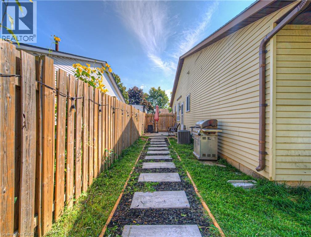 10 Palomino Drive, Brantford, Ontario  N3P 1J7 - Photo 47 - 40771218