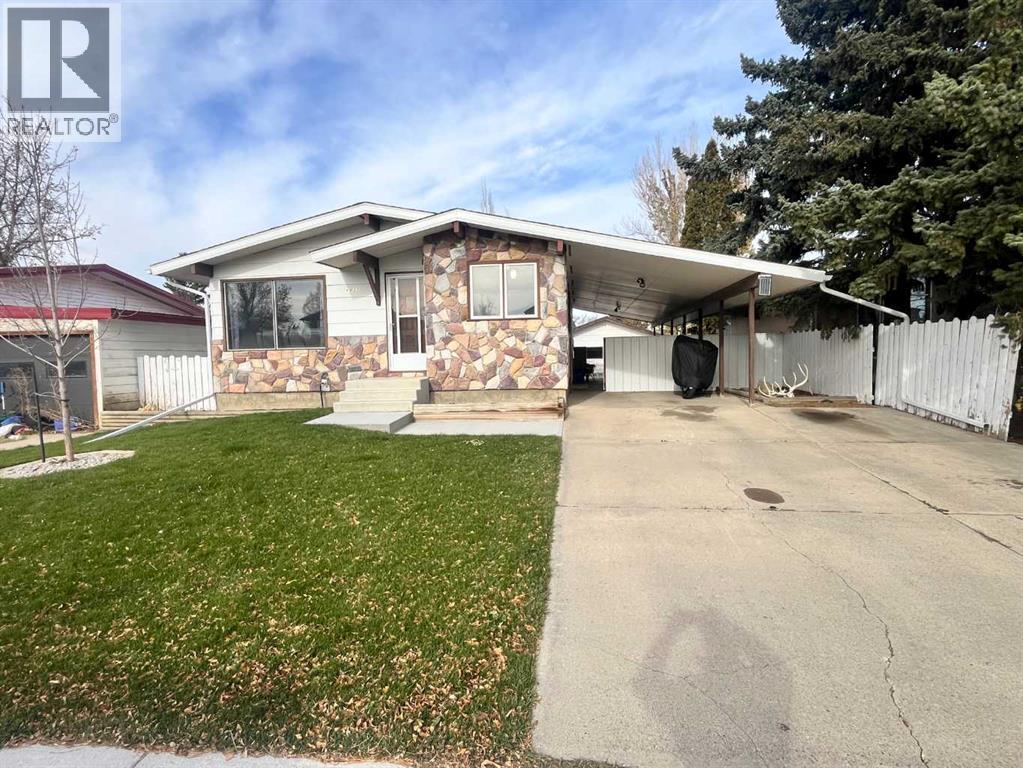 4633 51 Avenue, Taber, Alberta  T1G 1B4 - Photo 2 - A2268283