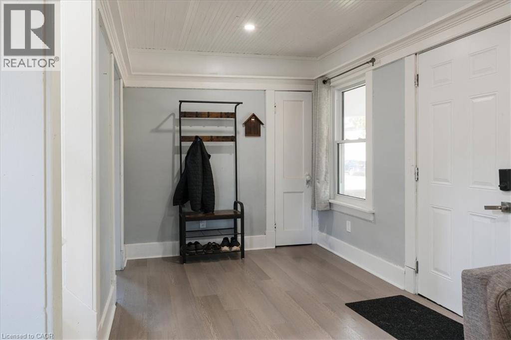 211 Mcnab Street W, Port Dover, Ontario  N0A 1N0 - Photo 5 - 40784319