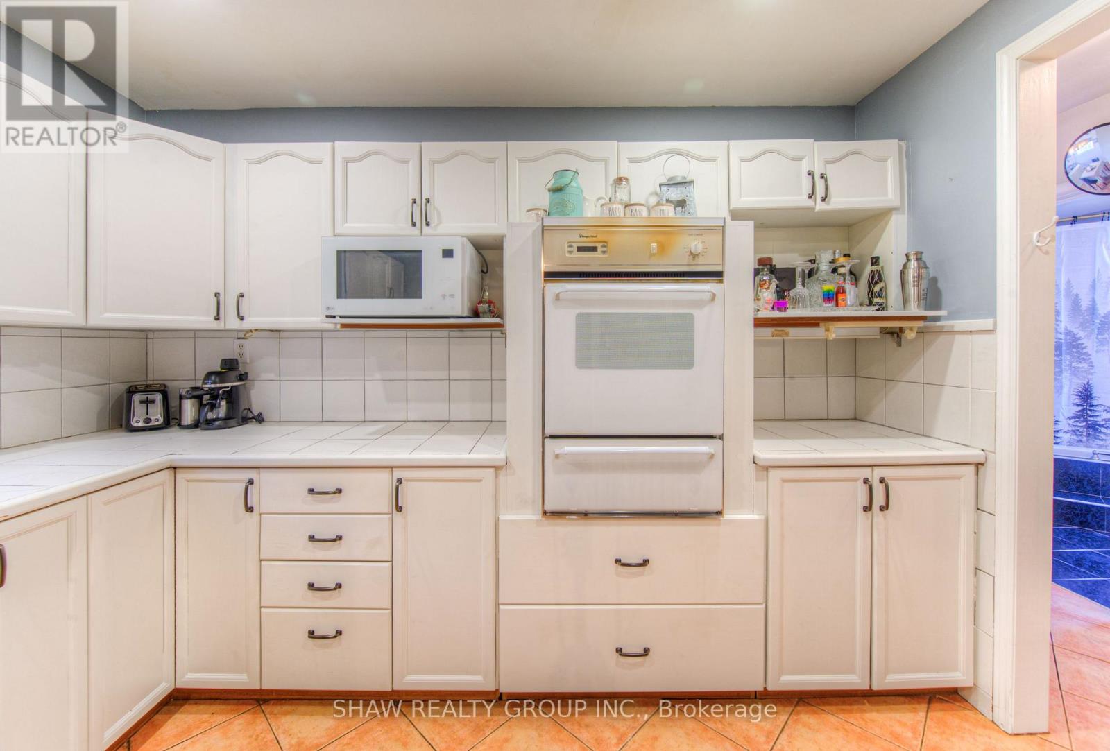 495 Melvin Avenue, Hamilton, Ontario  L8H 2L9 - Photo 19 - X12502324