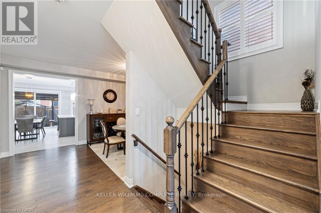 24 Macbean Crescent, Hamilton, Ontario  L8B 0S5 - Photo 6 - X12502326