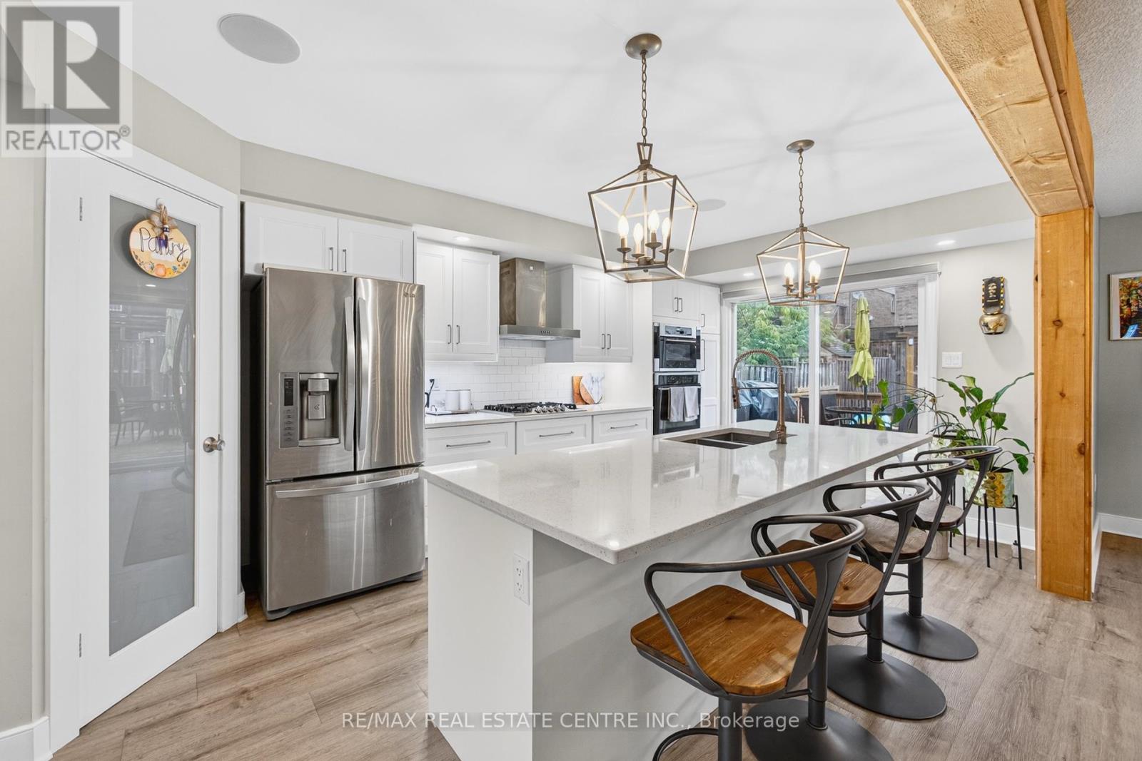 110 Oakes Crescent, Guelph, Ontario  N1E 0J5 - Photo 13 - X12502374