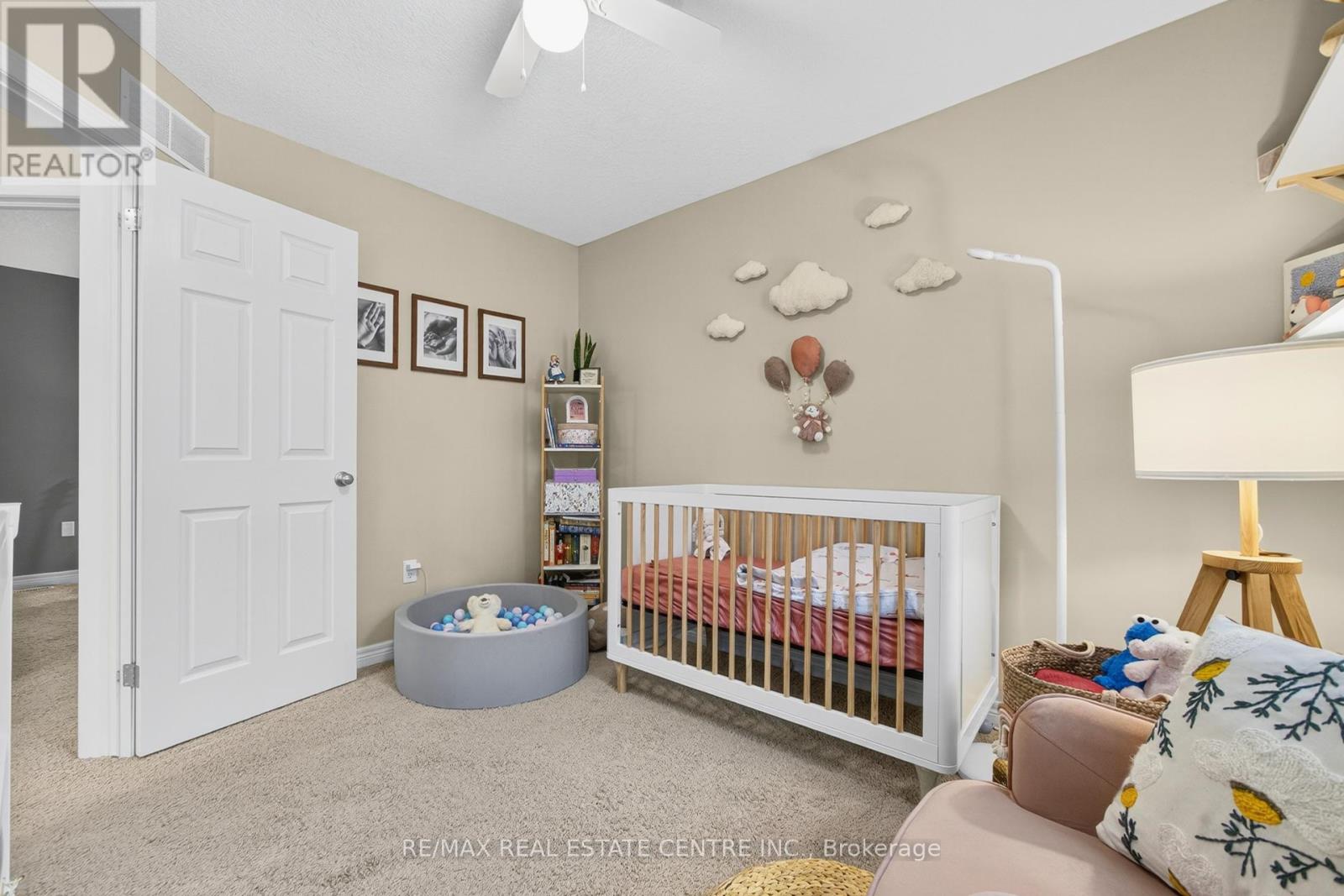 110 Oakes Crescent, Guelph, Ontario  N1E 0J5 - Photo 26 - X12502374