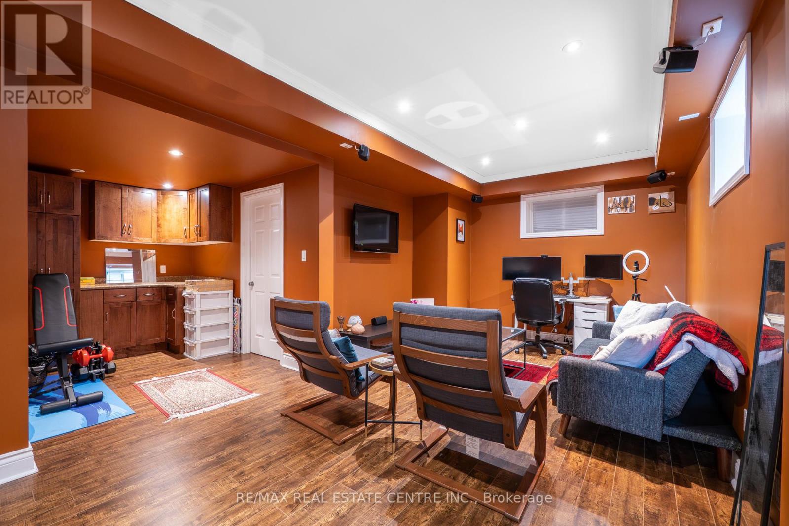 110 Oakes Crescent, Guelph, Ontario  N1E 0J5 - Photo 32 - X12502374