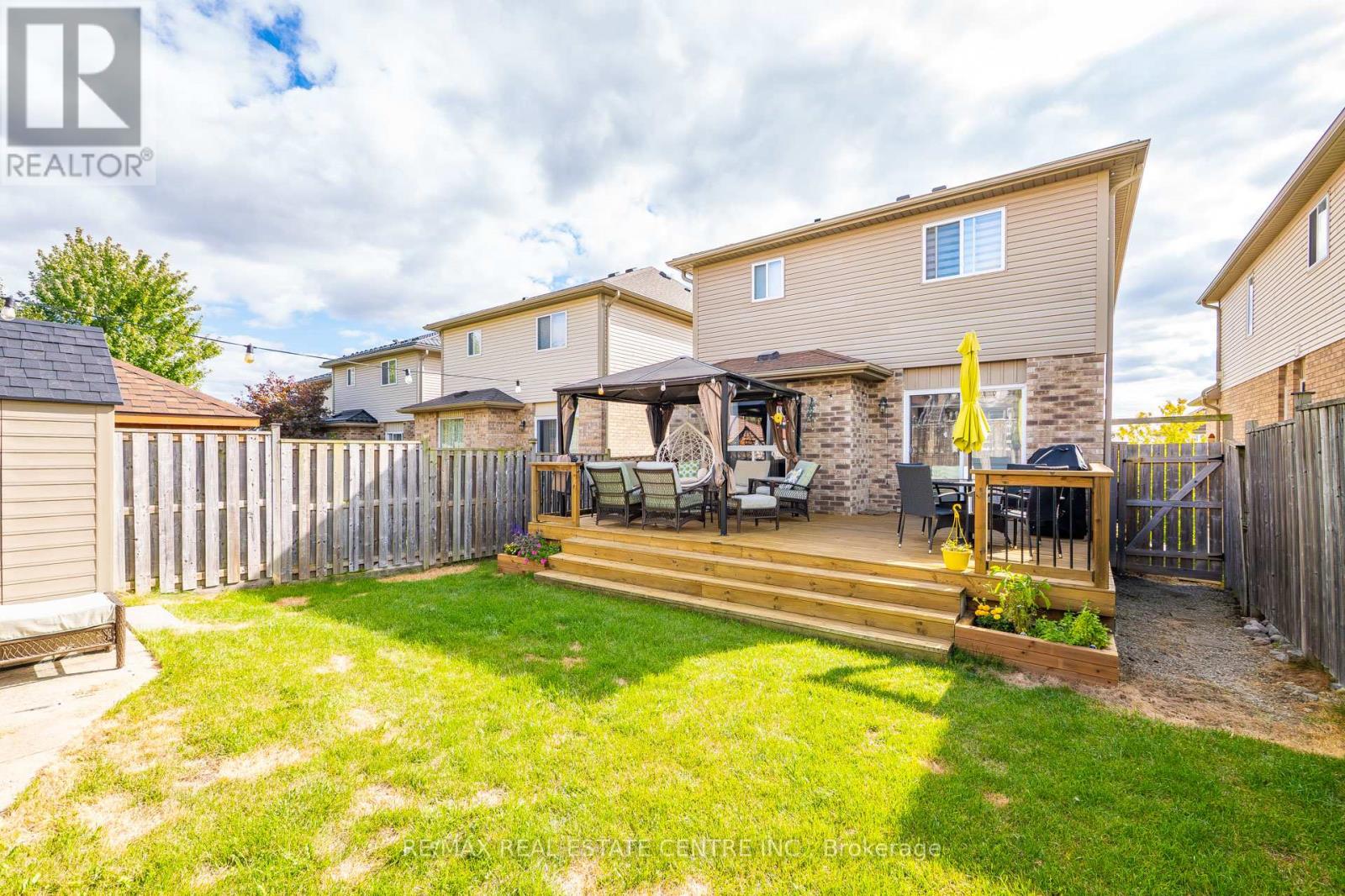 110 Oakes Crescent, Guelph, Ontario  N1E 0J5 - Photo 42 - X12502374