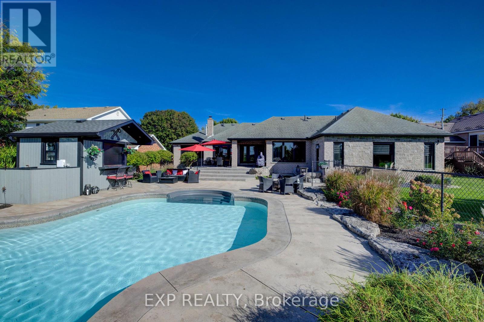 28 Musselman Crescent, Woolwich, Ontario  N0B 1N0 - Photo 41 - X12502378