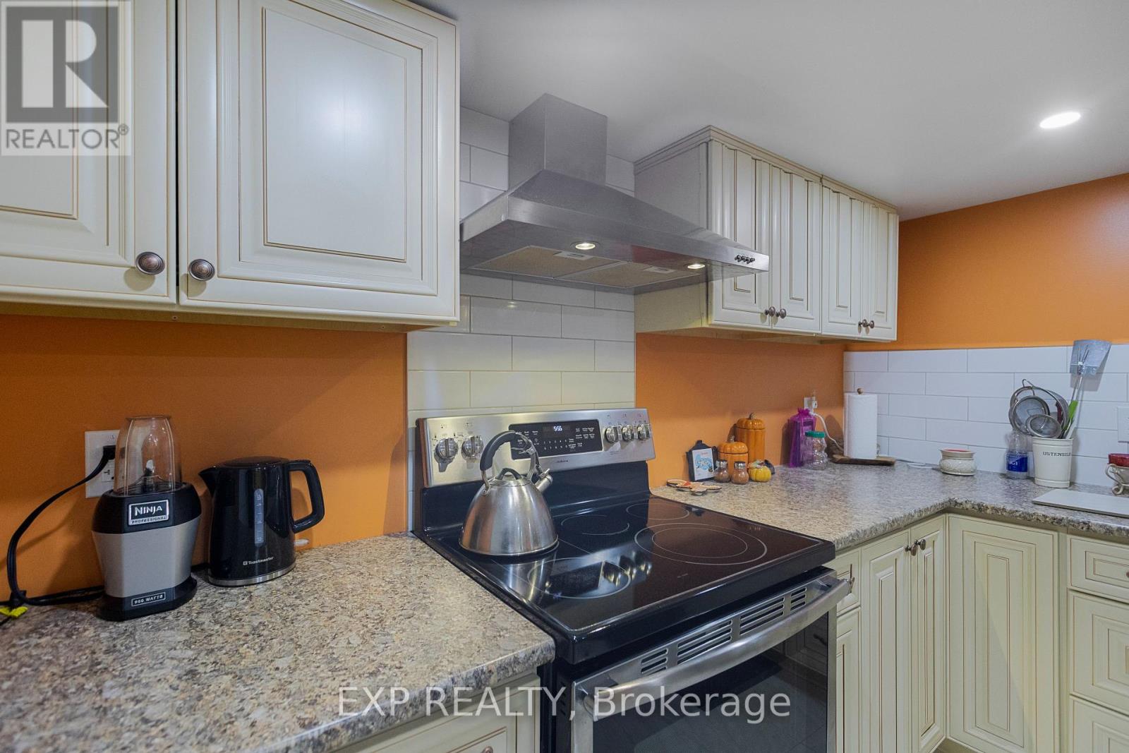 87 Tutela Heights Road, Brant, Ontario  N3T 1A4 - Photo 33 - X12502444