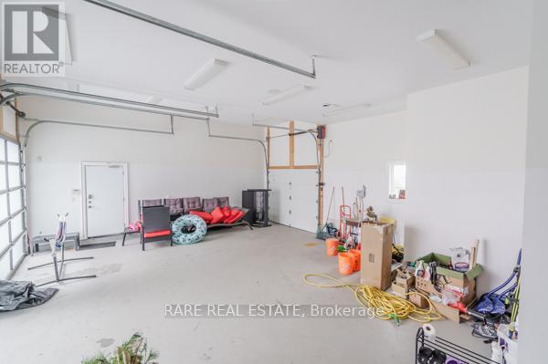 125 Craigmore Crescent, Blue Mountains, Ontario  L9Y 0N6 - Photo 32 - X12502496