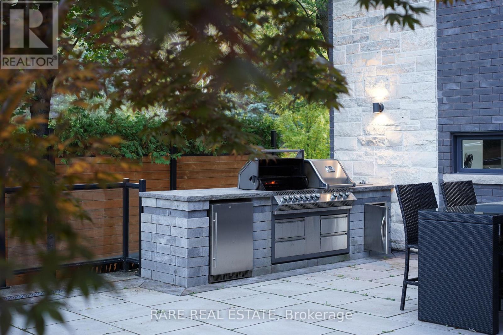 125 Craigmore Crescent, Blue Mountains, Ontario  L9Y 0N6 - Photo 33 - X12502496