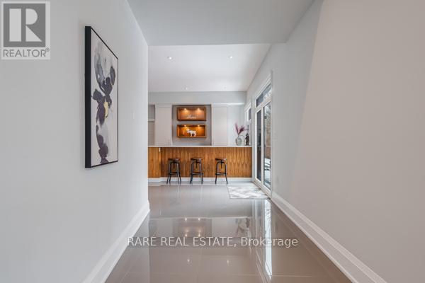 125 Craigmore Crescent, Blue Mountains, Ontario  L9Y 0N6 - Photo 7 - X12502496