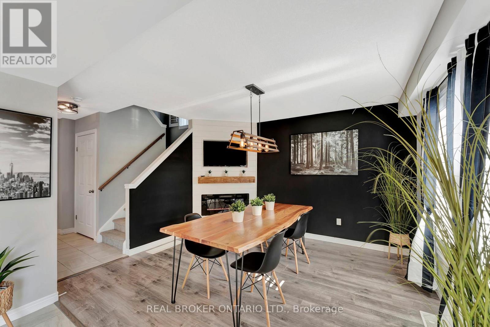 3 Crawford Place, Brant, Ontario  N3L 0A6 - Photo 14 - X12502564