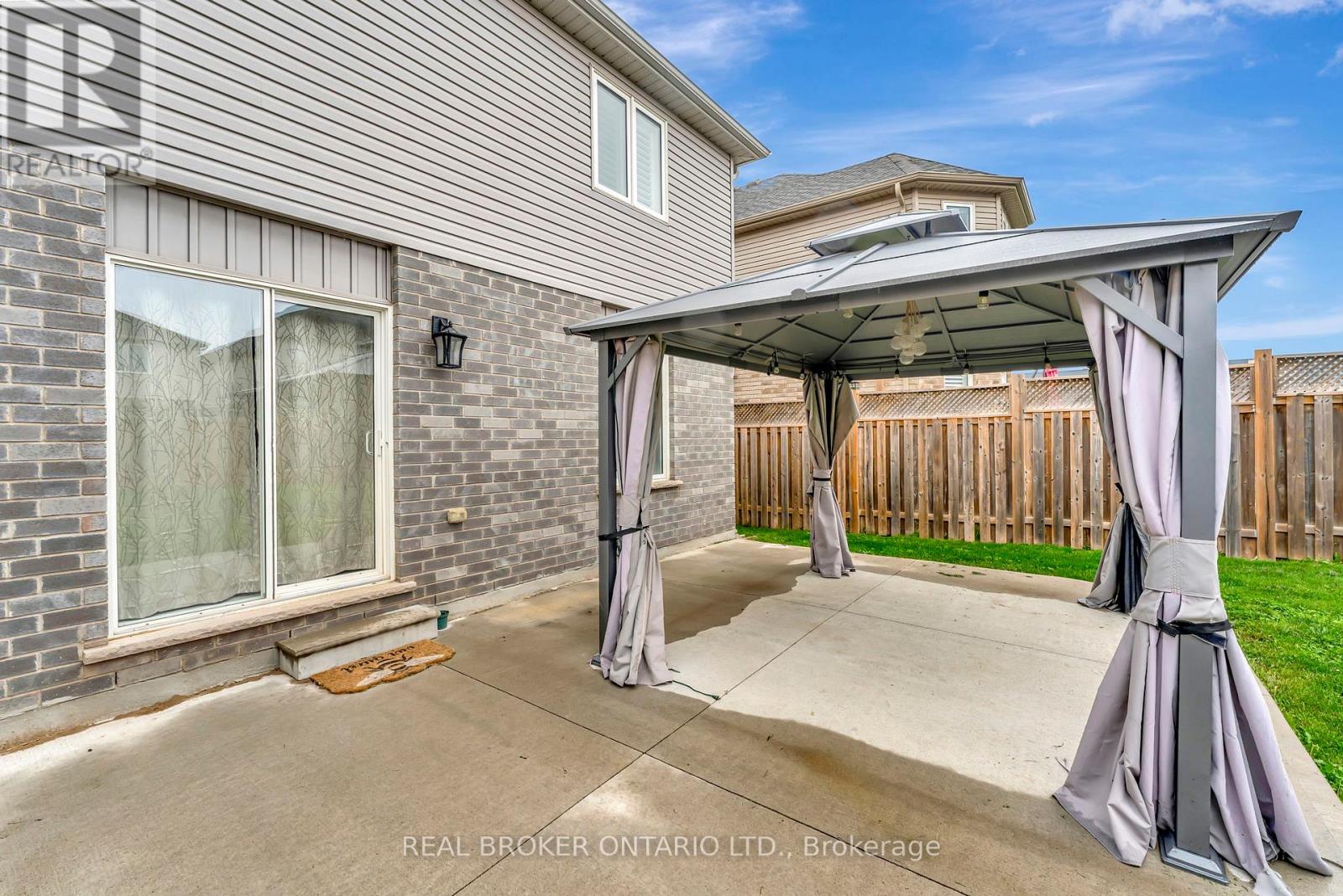 3 Crawford Place, Brant, Ontario  N3L 0A6 - Photo 29 - X12502564