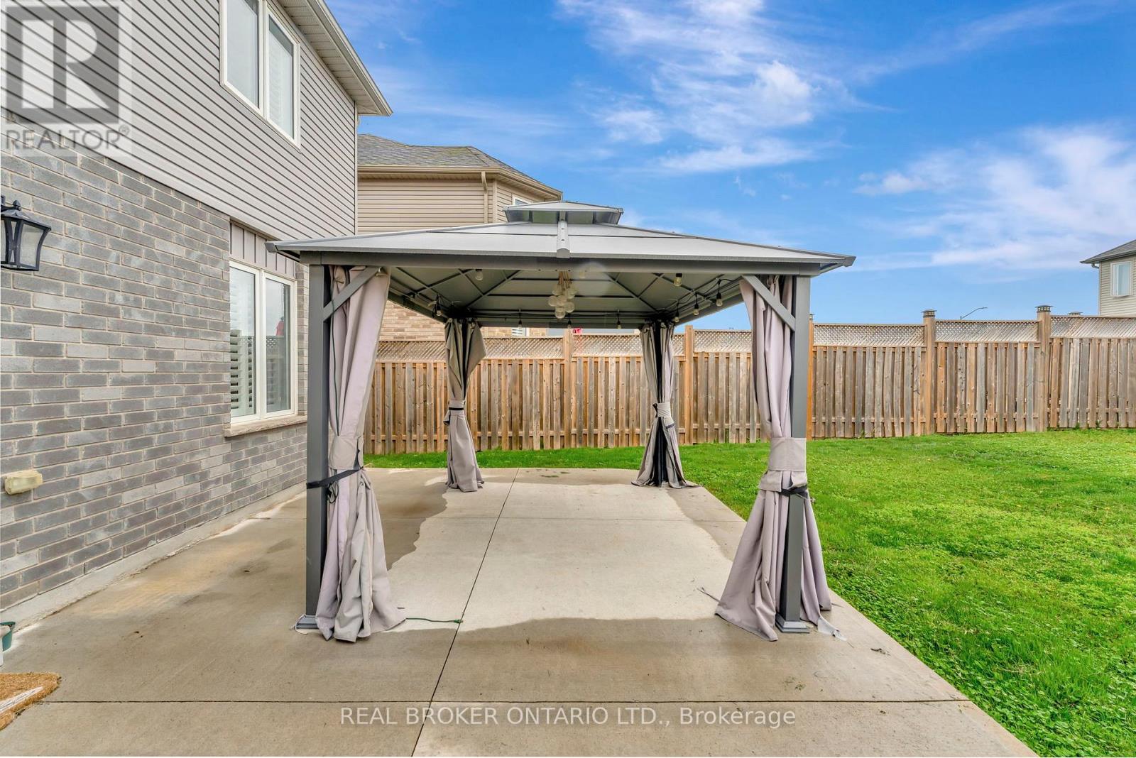 3 Crawford Place, Brant, Ontario  N3L 0A6 - Photo 30 - X12502564