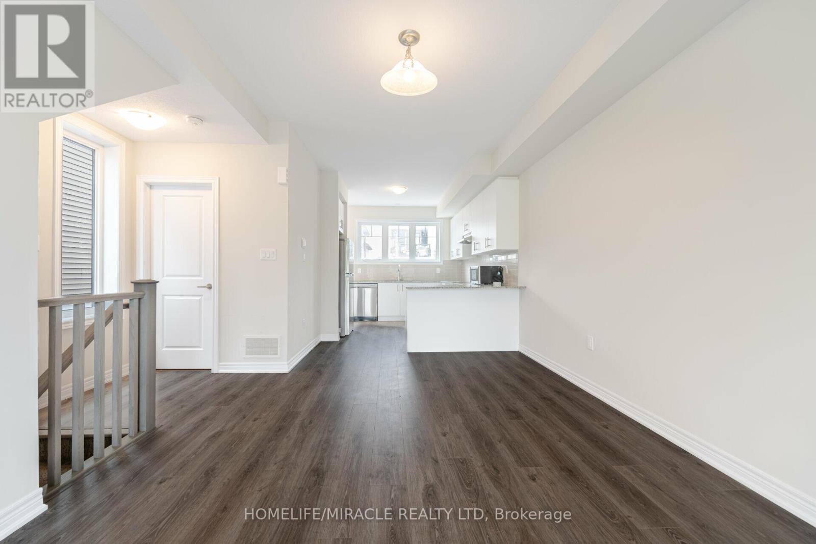 70 - 10 Birmingham Drive E, Cambridge, Ontario  N1R 0C6 - Photo 10 - X12502608